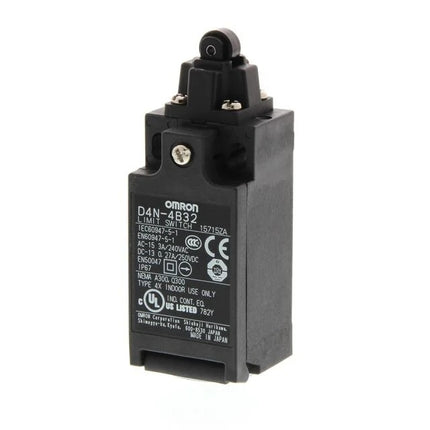 D4N-1E32